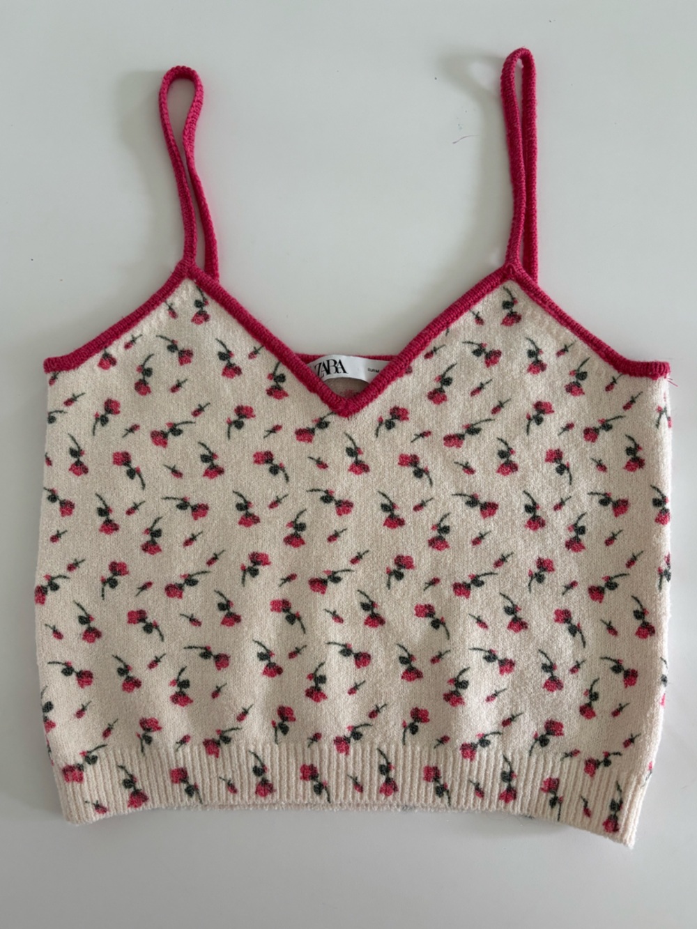 Zara Cropped Tank Top White & Pink Floral Pattern Medium Soft Spaghetti Strap
